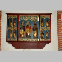 Altar, Photo by Berkan, Wikipedia.jpg